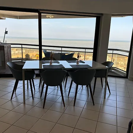 C- View Palace * Blankenberge